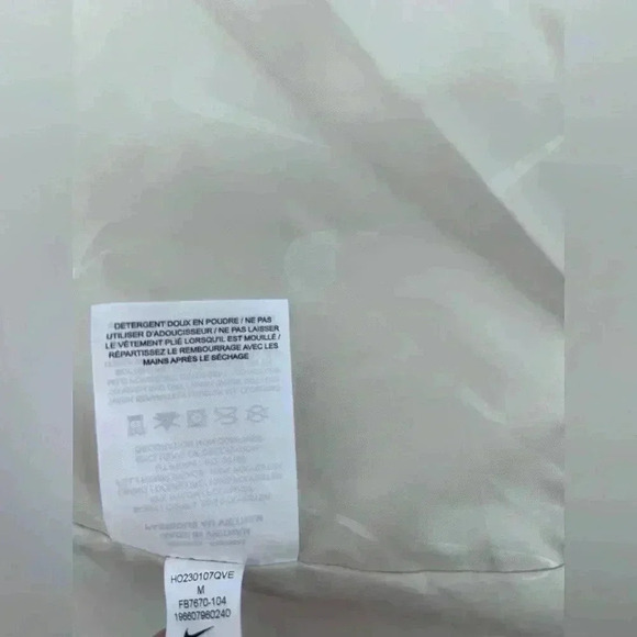 NWT Nike M Sportswear Swoosh Puffer Primaloft Therma Fit Jacket FB7670 104 White - Picture 14 of 16